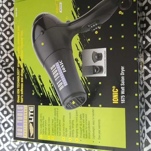 Hot tools hair dryer, NWT - Picture 2 of 5